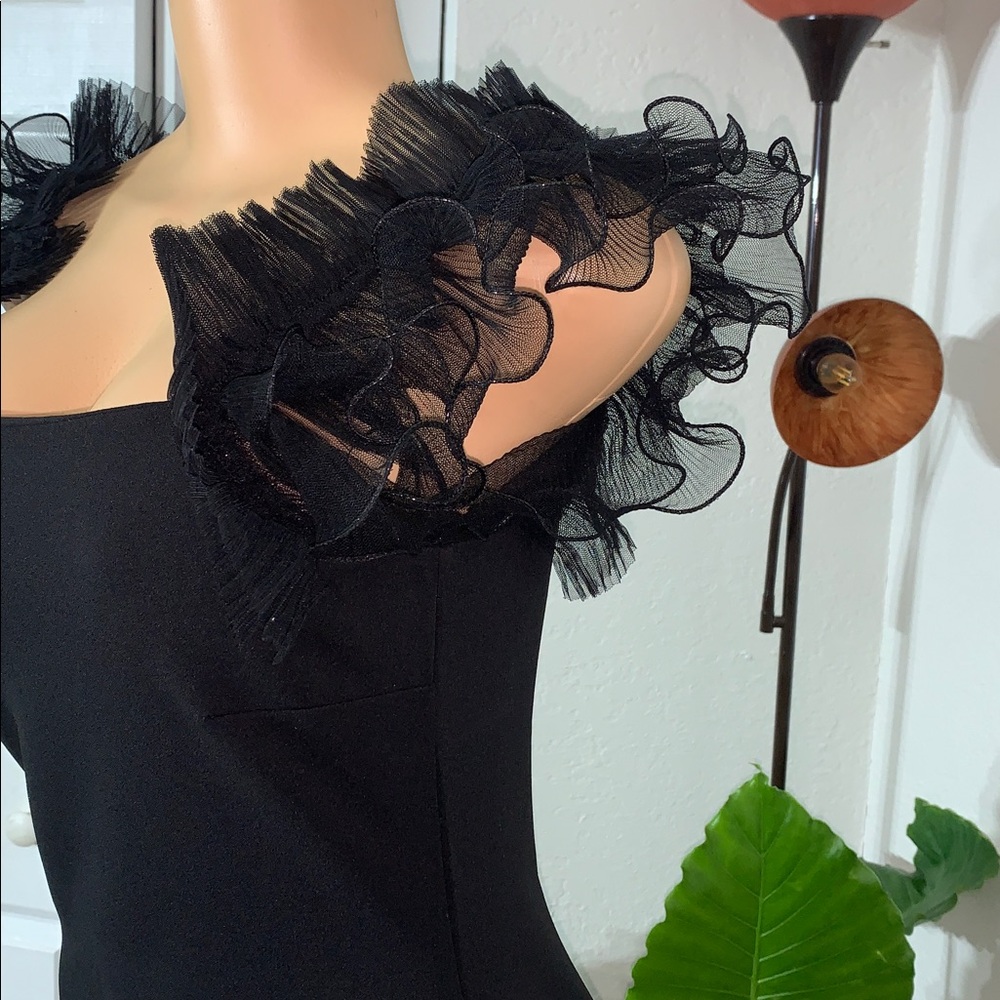 Chic Black Ruffle Sleeve Mini Dress - Picture 5 of 10
